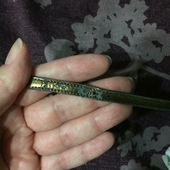 Heels - Picture 4 of 4